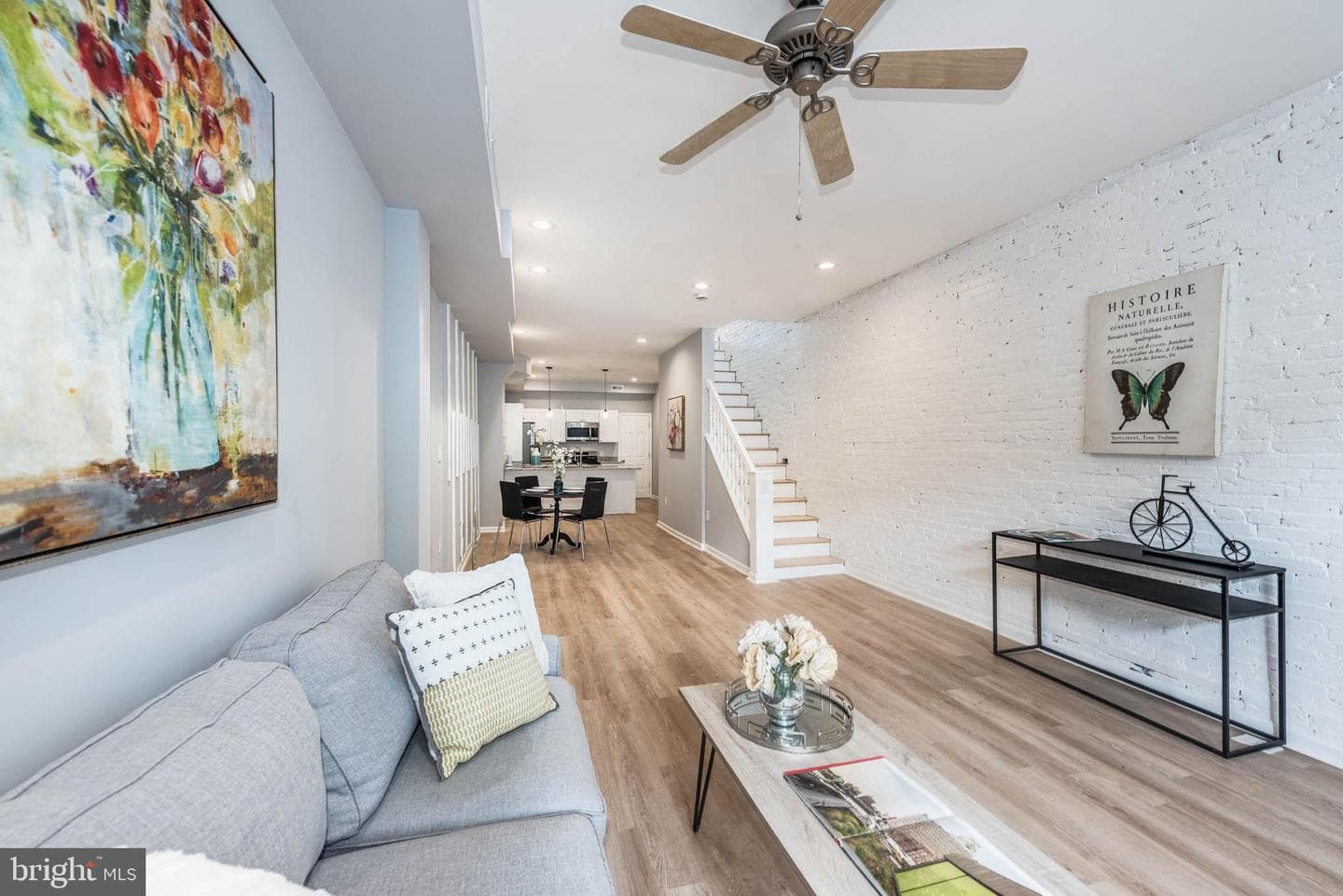 1807 E Lafayette Avenue photo 3