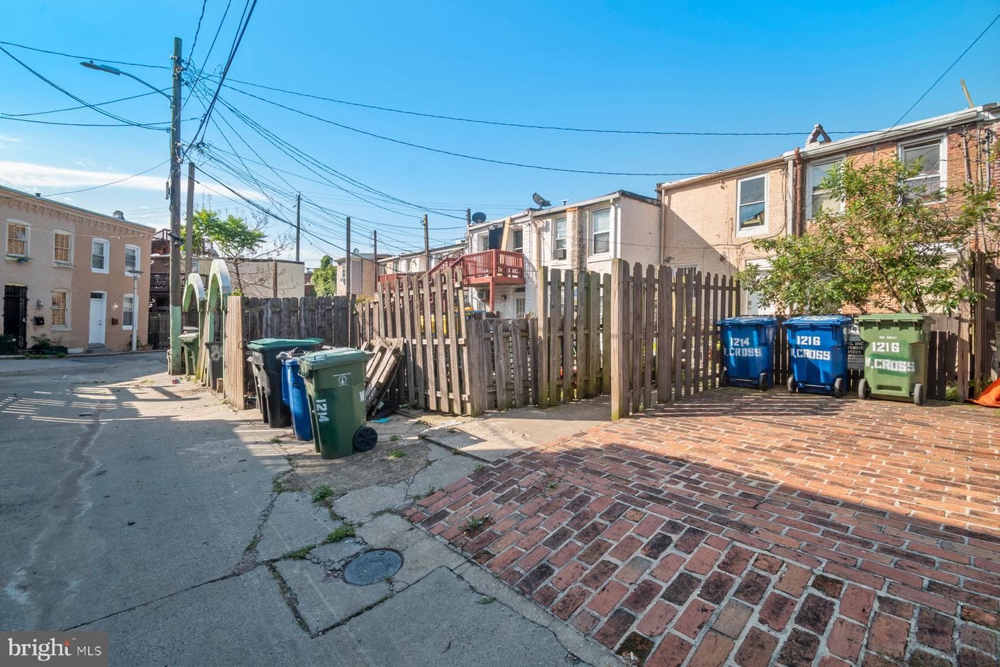 1218 W Cross Street photo 7