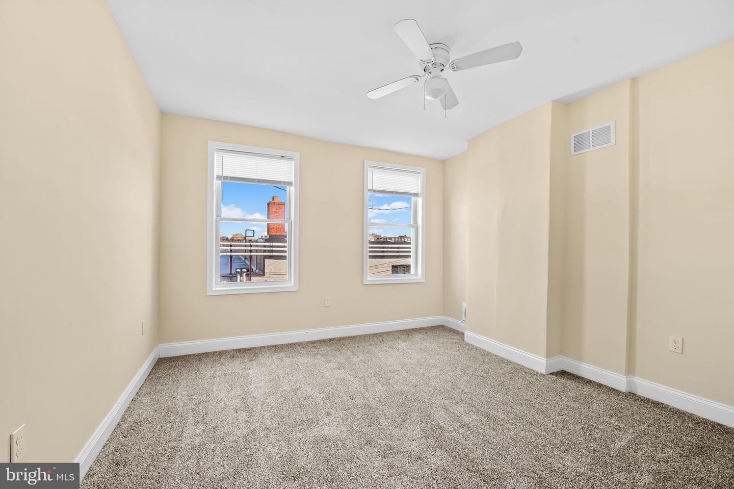 307 Fagley Street photo 14