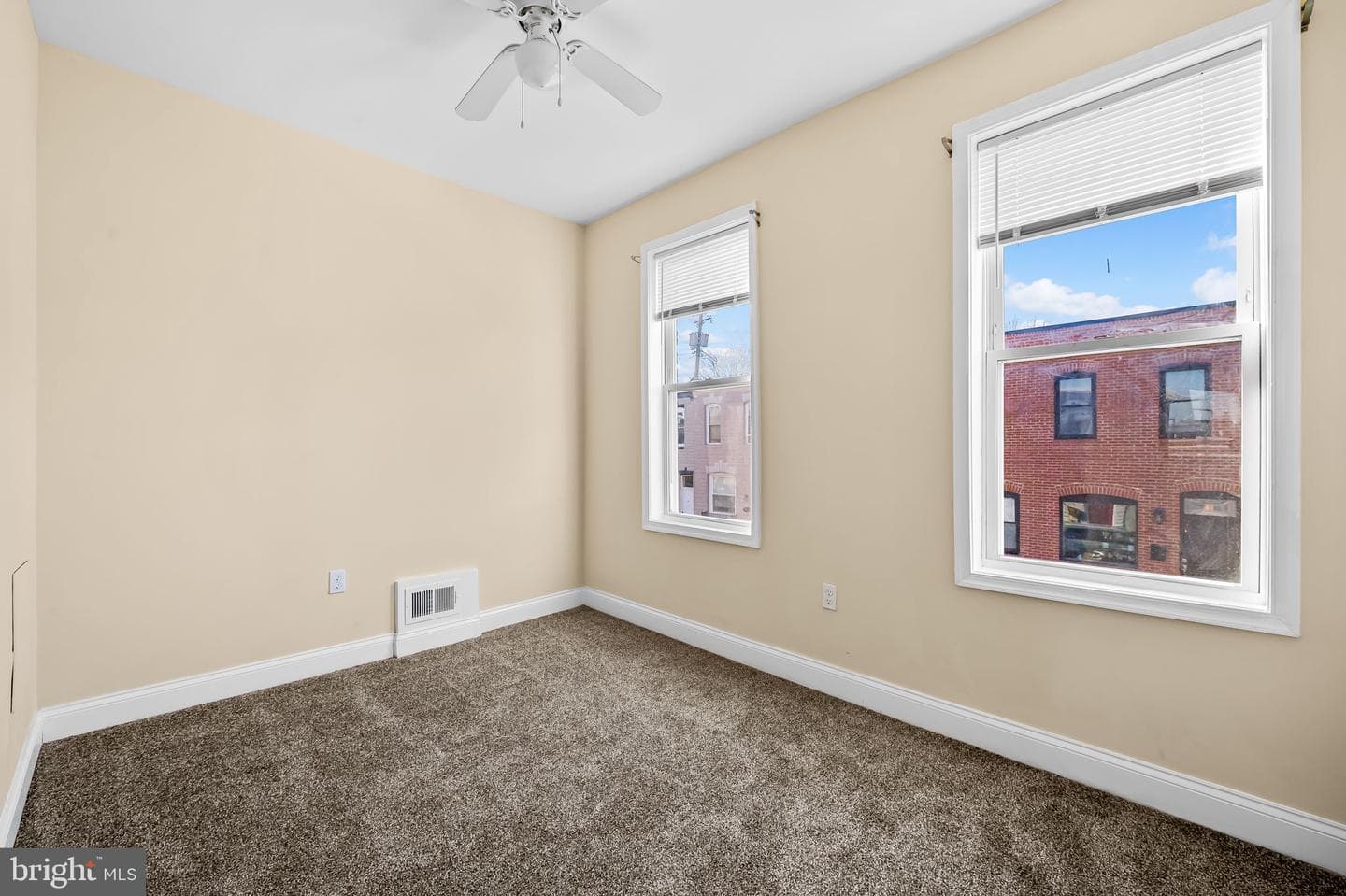 307 Fagley Street photo 16