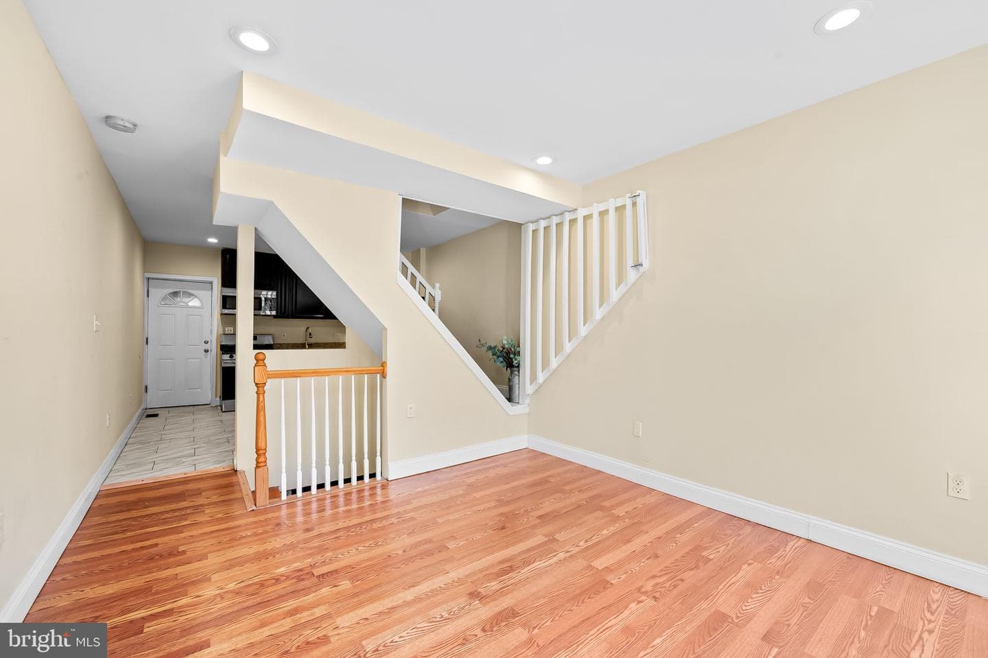 307 Fagley Street photo 6