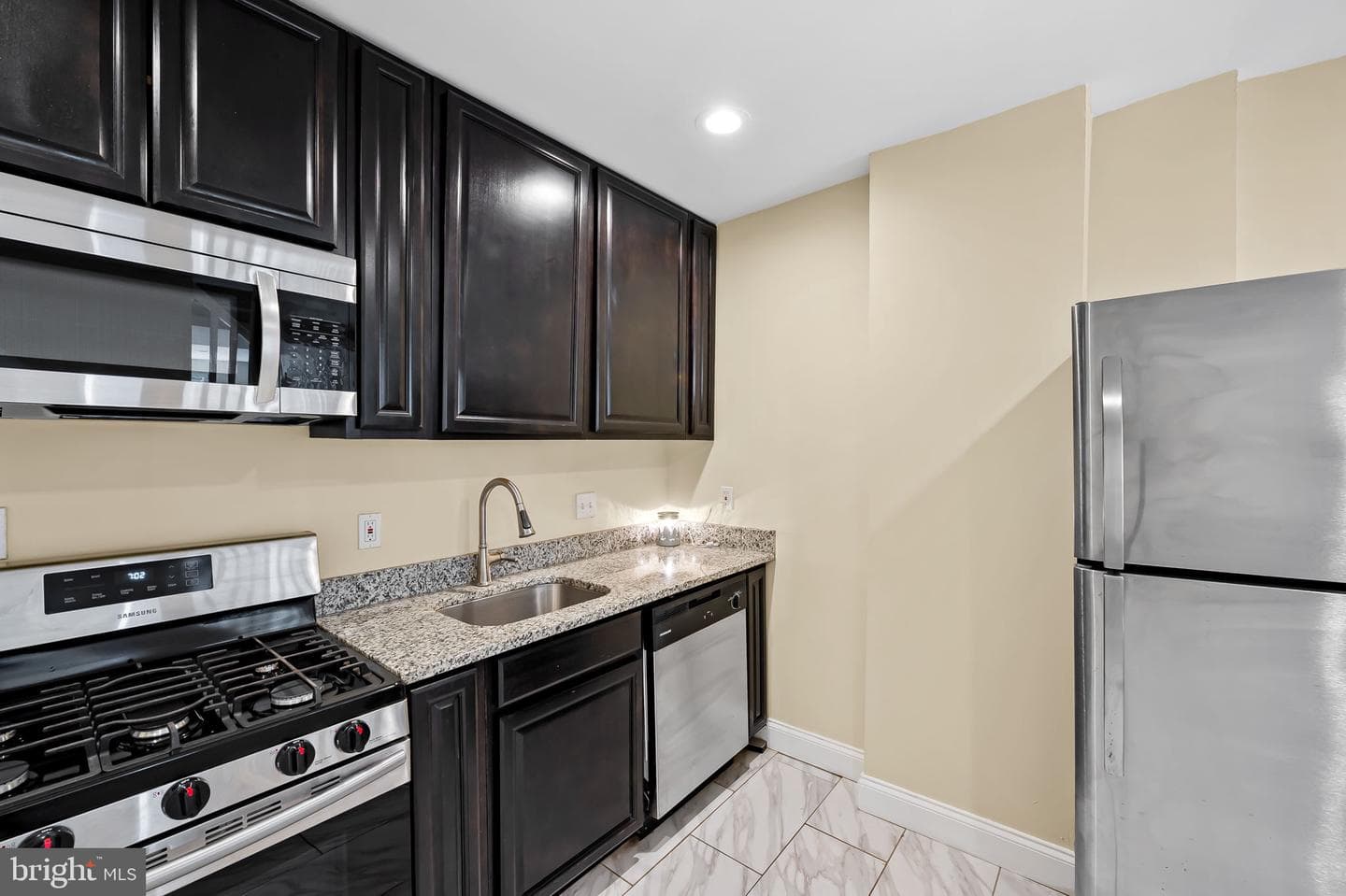 307 Fagley Street photo 9