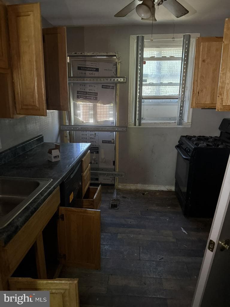 512 Maude Avenue photo 5