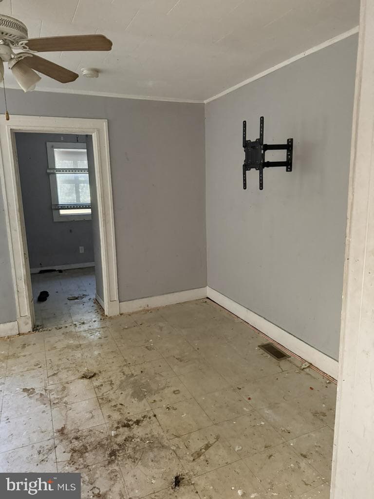 512 Maude Avenue photo 9