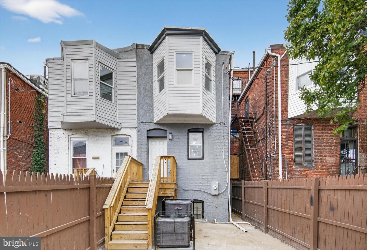 1707 N Broadway photo 26