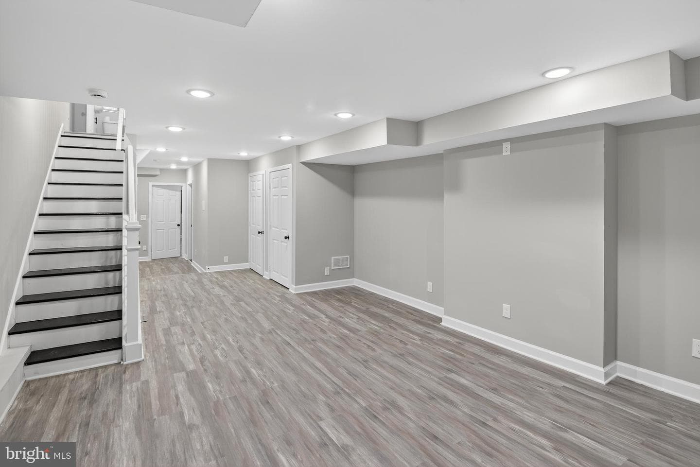 1707 N Broadway photo 9