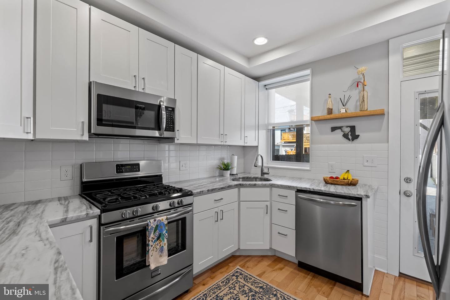1461 Towson Street photo 10