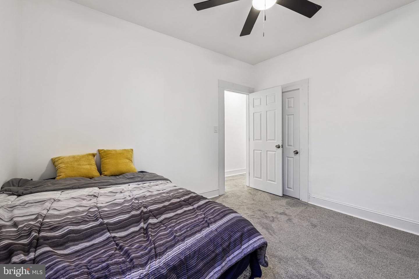 2837 Winchester Street photo 20