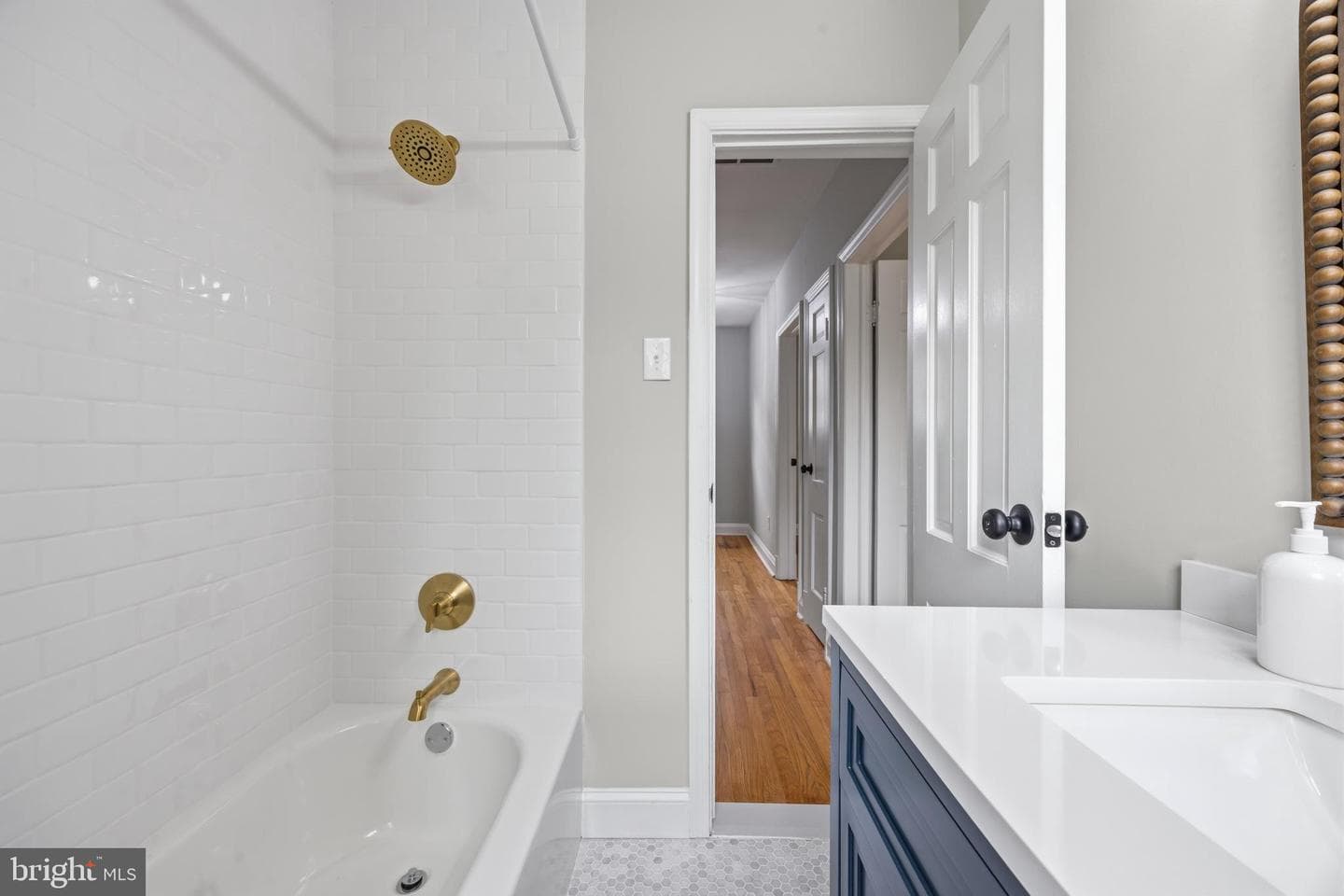 5306 Brabant Road photo 23
