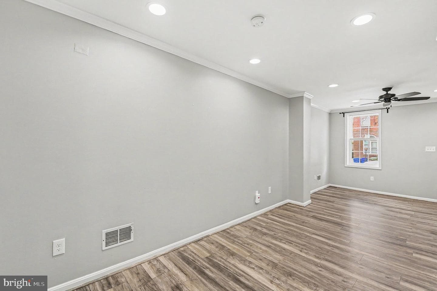 111 E Fort Ave photo 5
