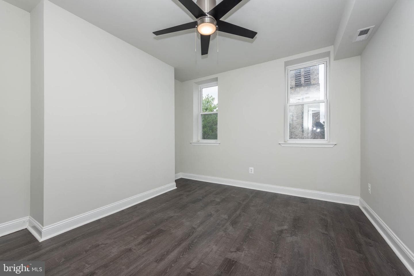 400 N Patterson Park Ave photo 8