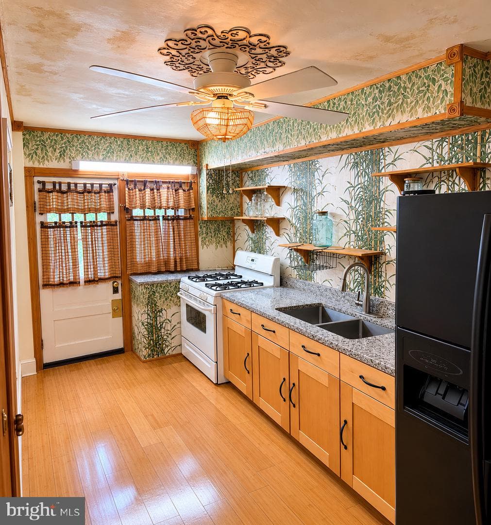 5515 Rubin Avenue photo 4