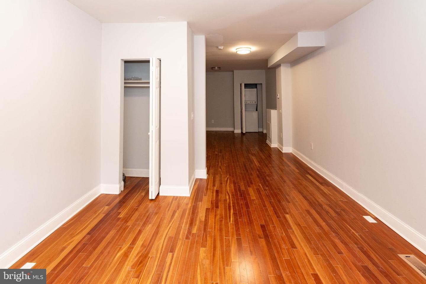 2511 Mcculloh Street photo 2
