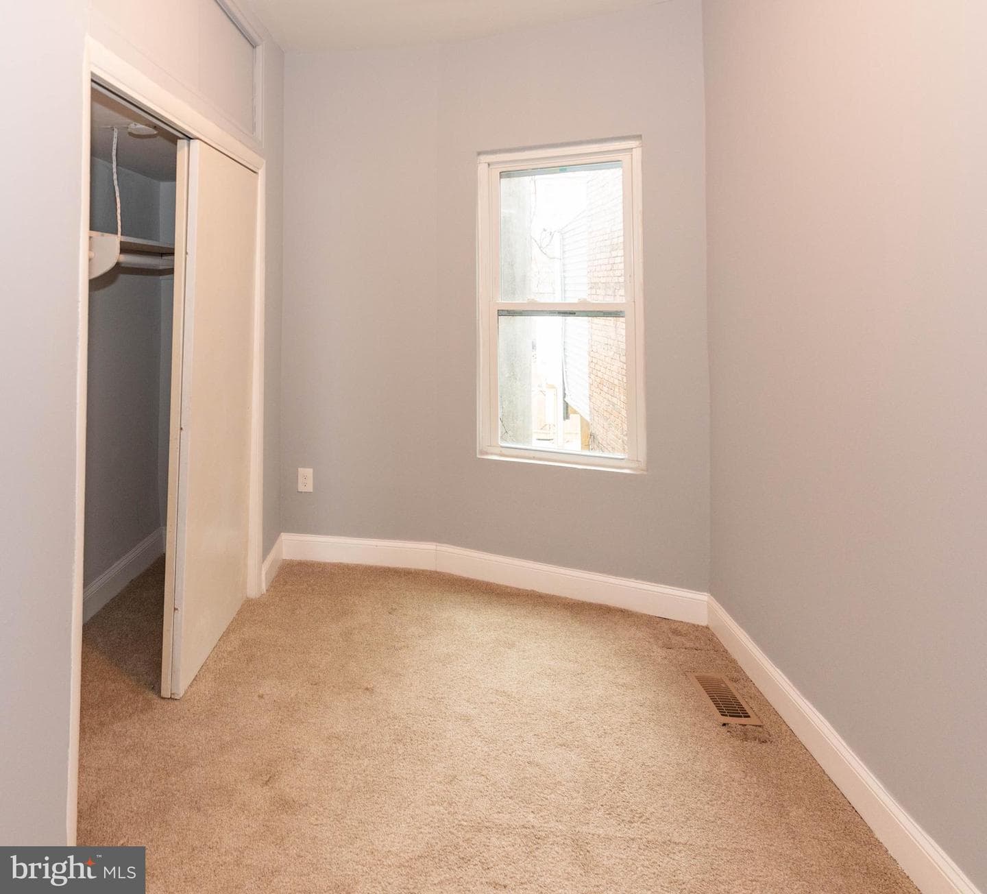 2511 Mcculloh Street photo 20