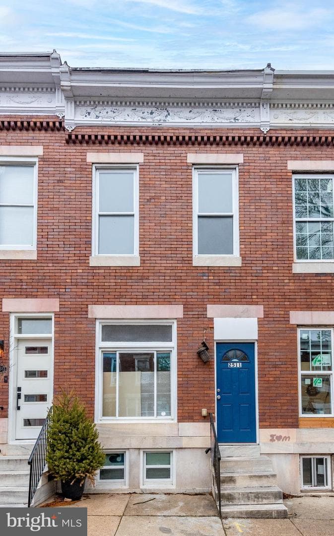 2511 Mcculloh Street photo 41