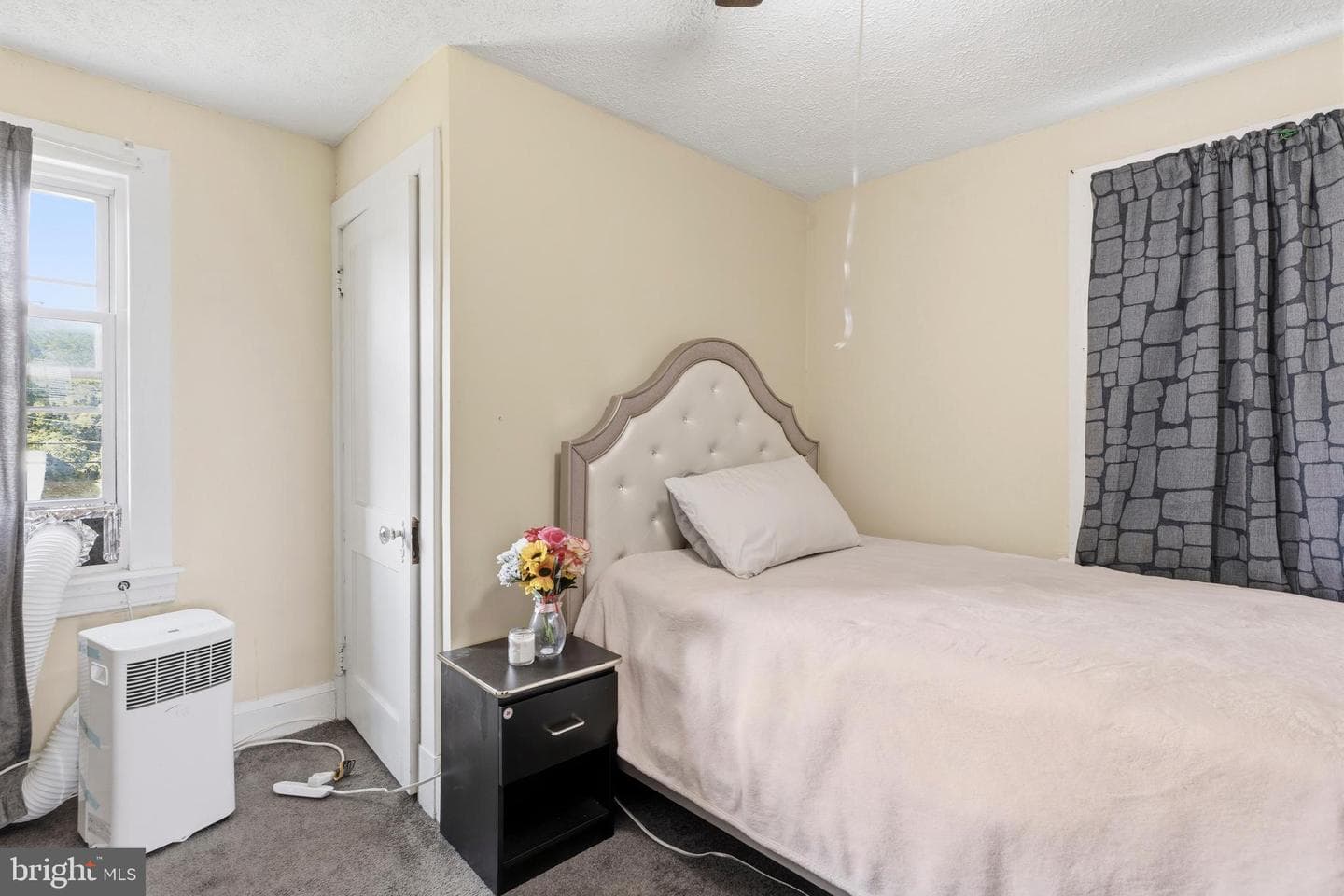 1603 Malvern Street photo 17