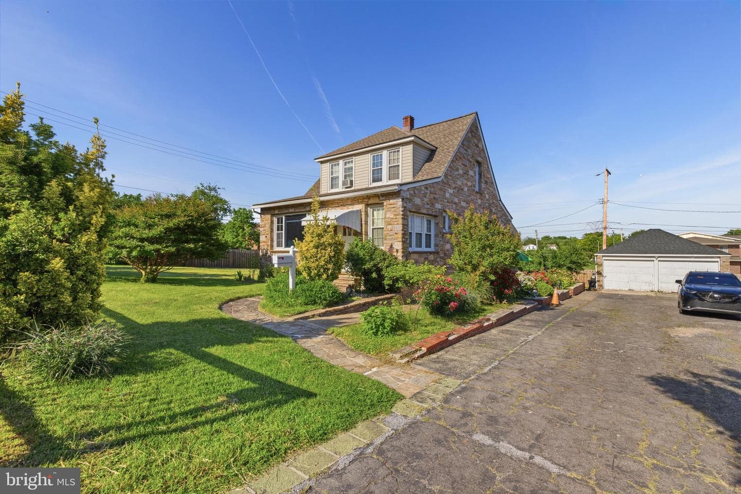 1603 Malvern Street photo 3