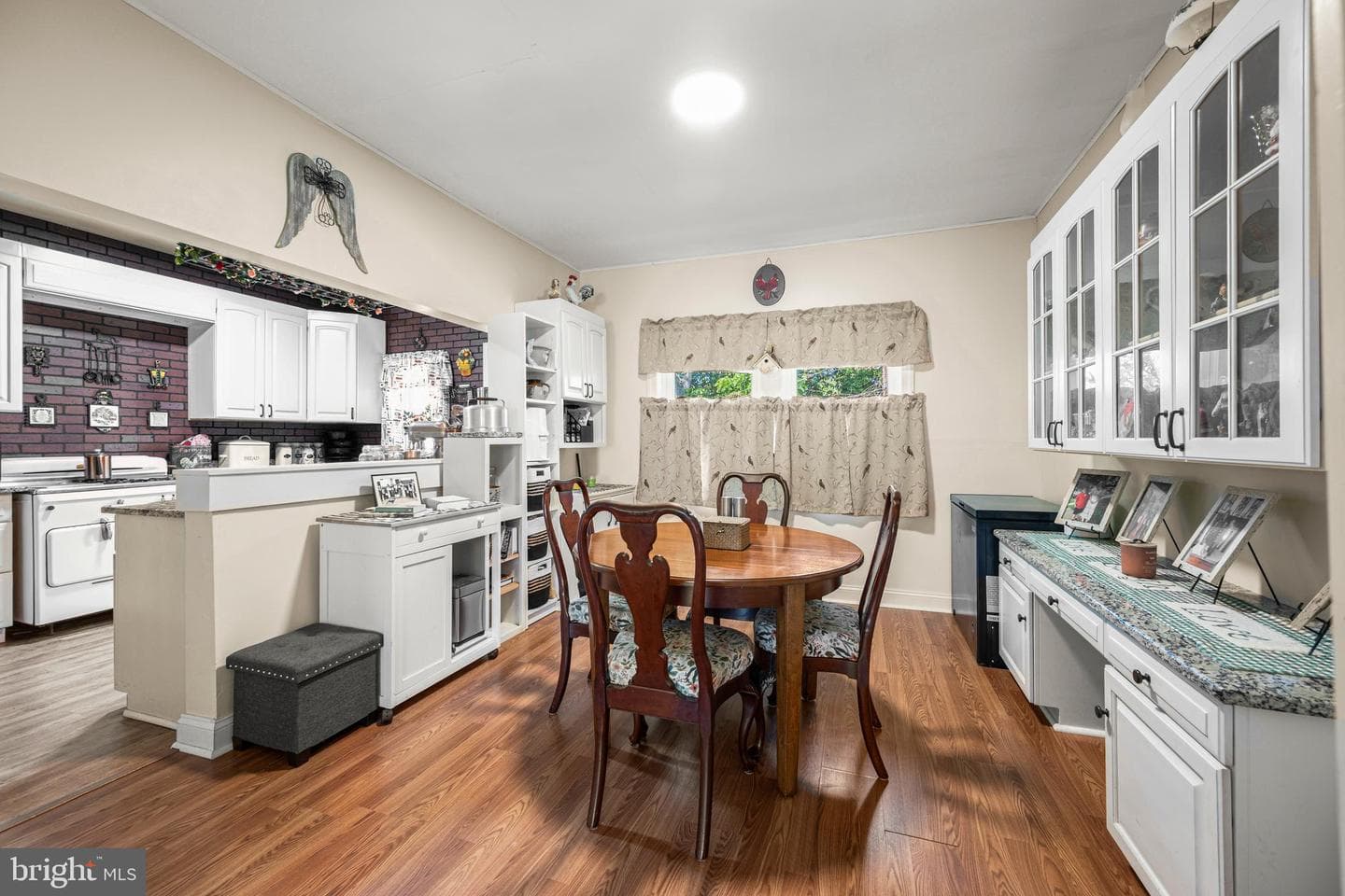 428 Rosecroft Terrace photo 10