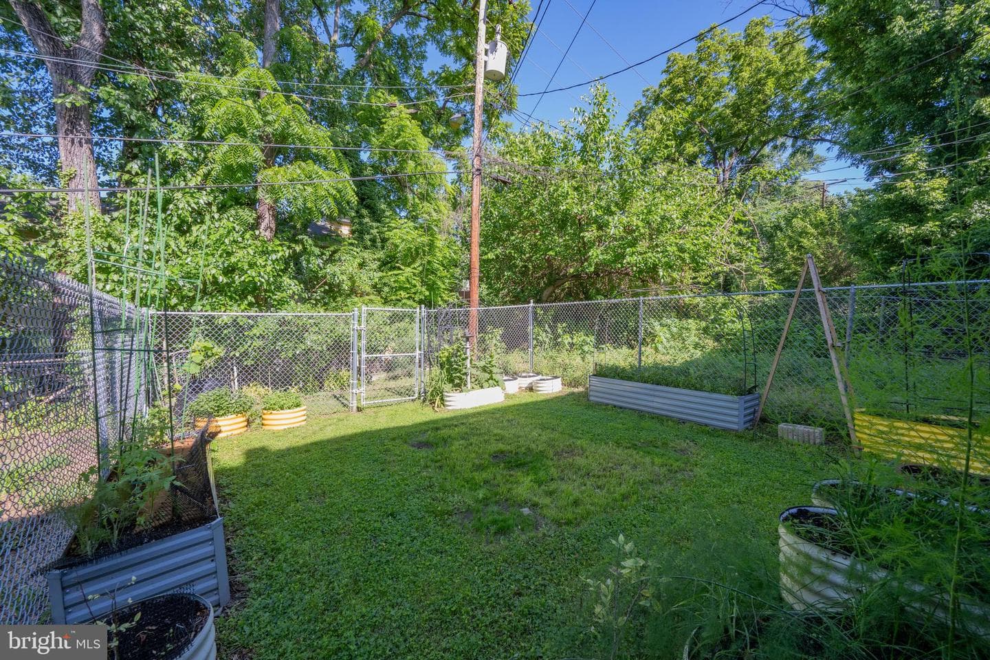 428 Rosecroft Terrace photo 30
