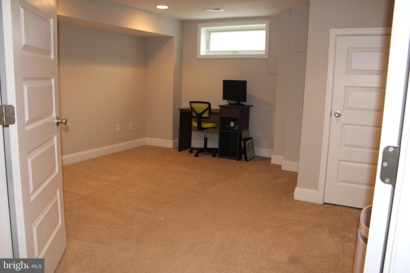 214 S Highland Avenue photo 19
