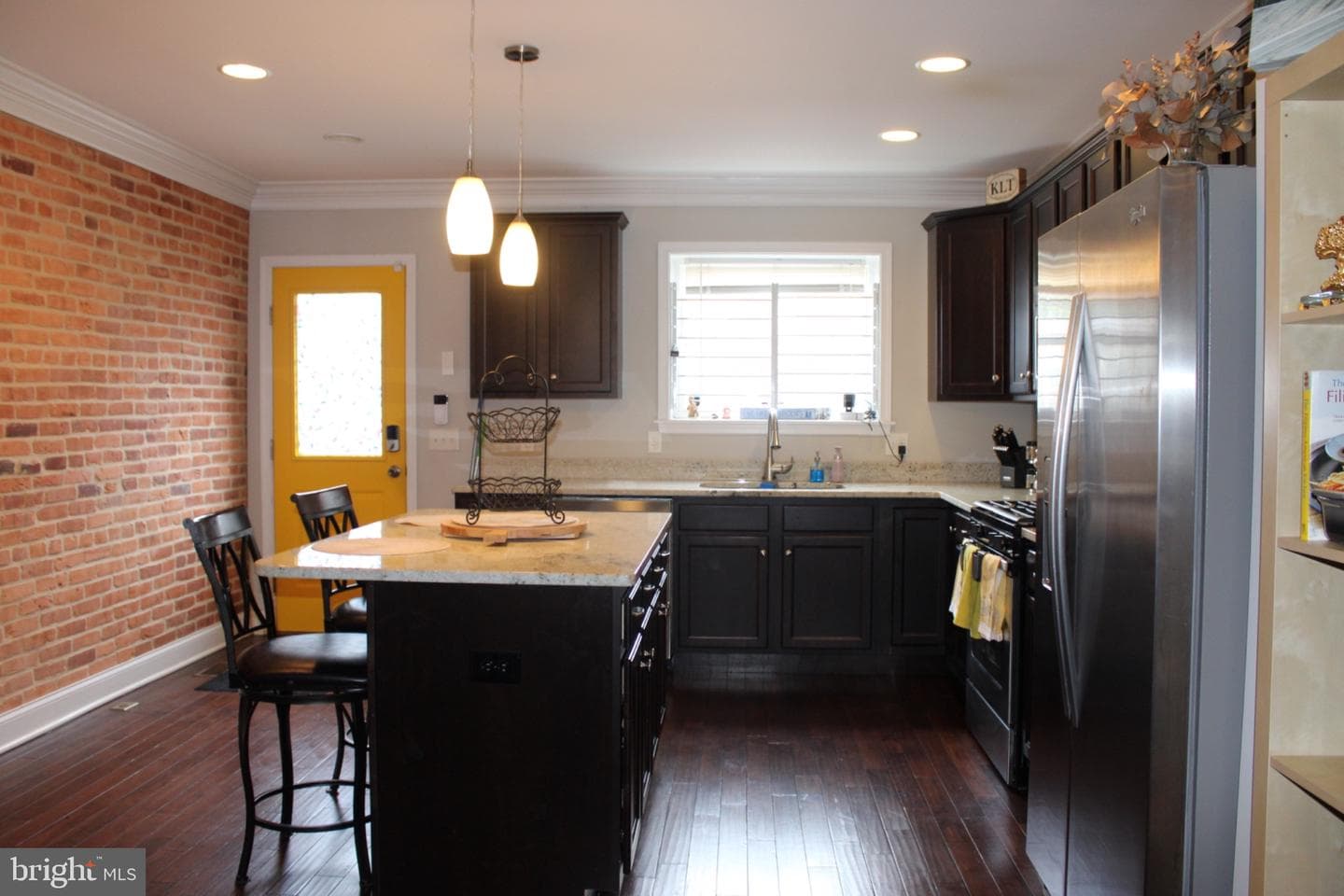 214 S Highland Avenue photo 5