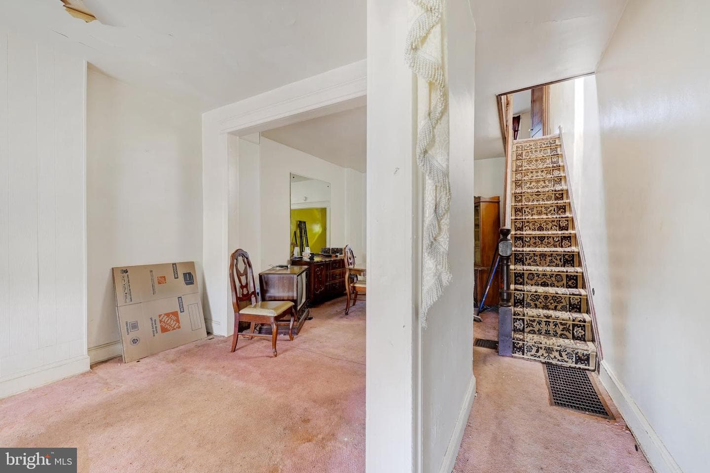 1716 E 28th Street photo 4