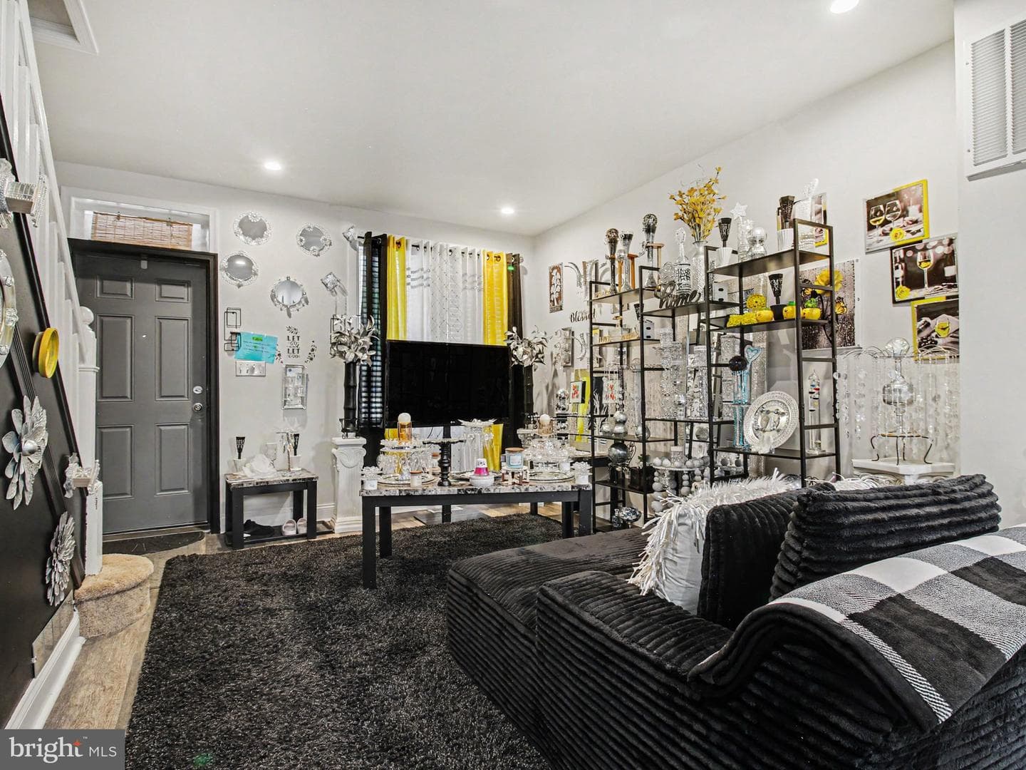 2517 Robb Street photo 5
