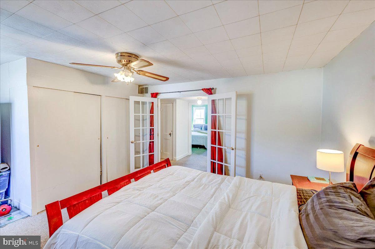 1071 Wilmington Avenue photo 12