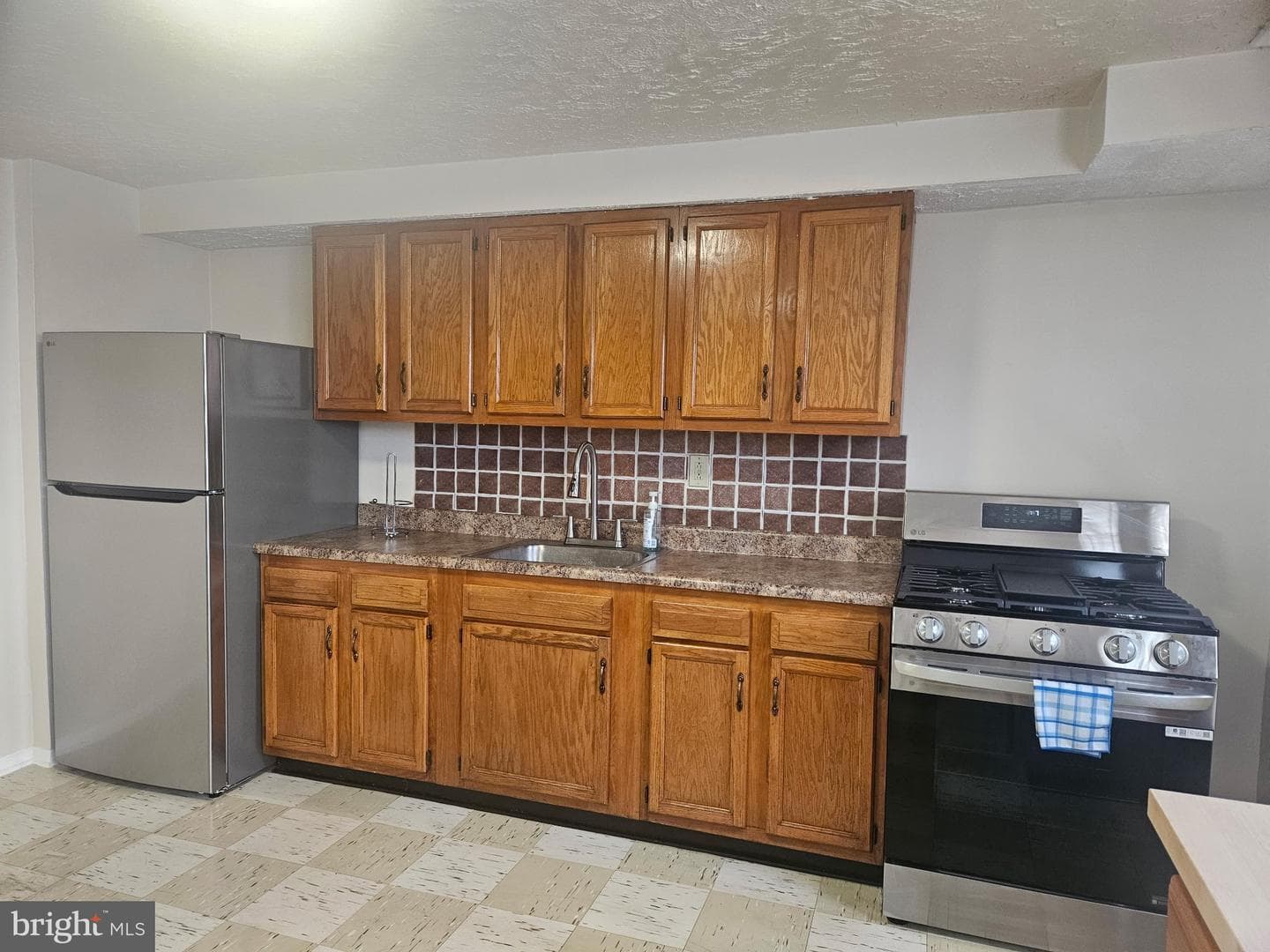 5709 Moravia Road photo 5