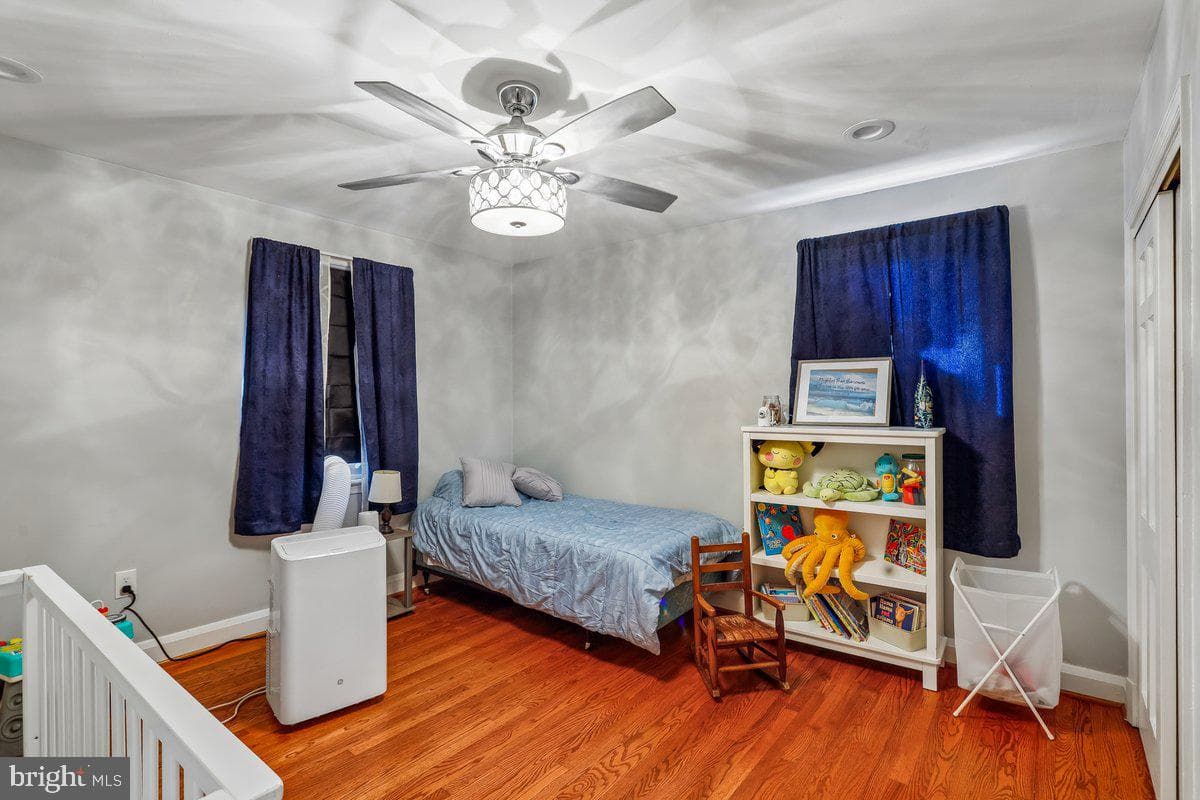 4818 Lindsay Road photo 15
