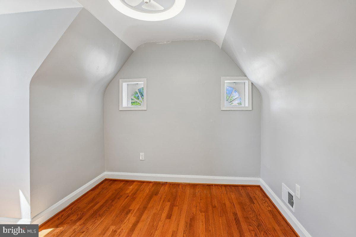 4818 Lindsay Road photo 23