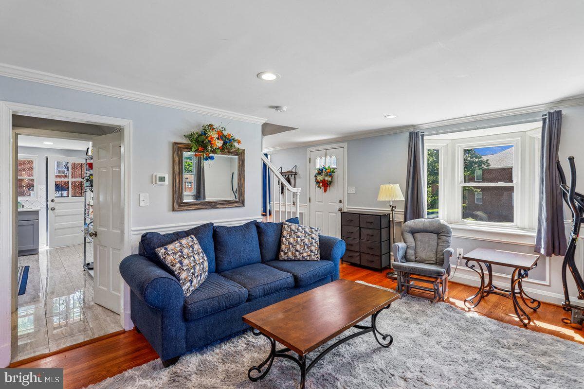4818 Lindsay Road photo 5