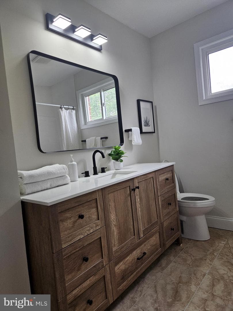 5617 Biddison Avenue photo 36