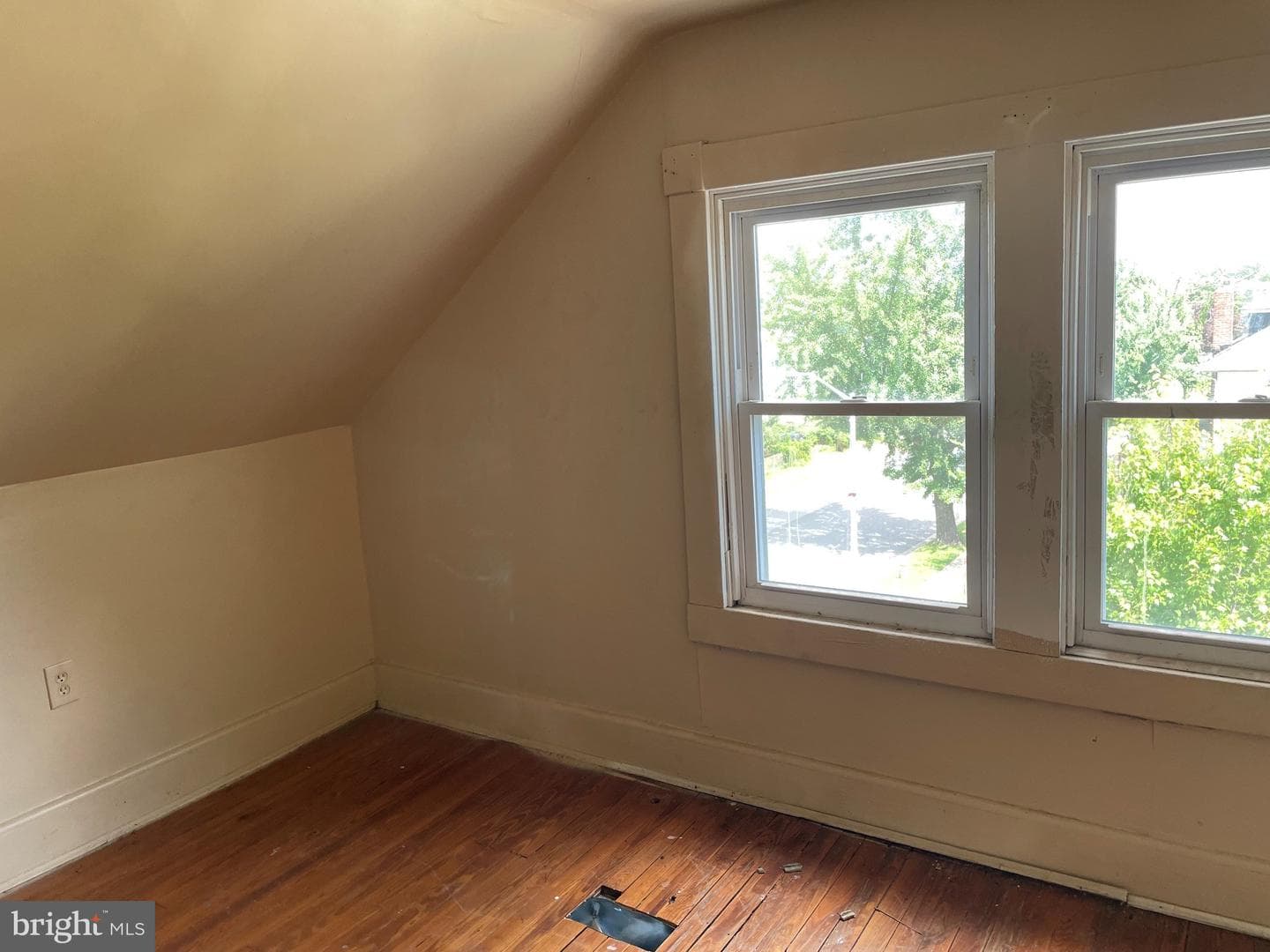 3900 5th Street photo 21