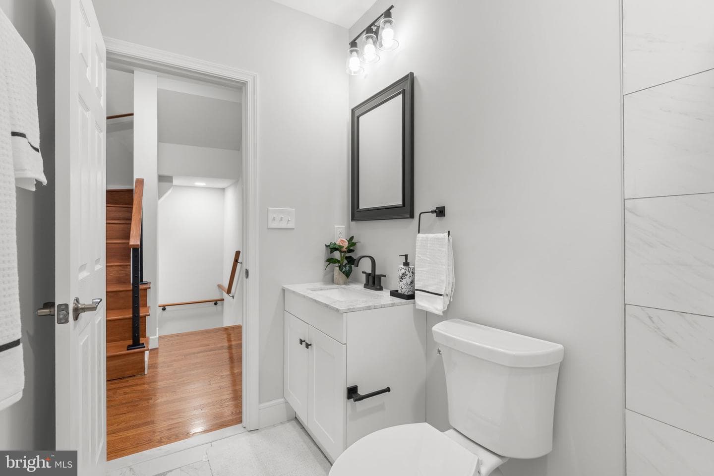 3517 Holmes Avenue photo 23