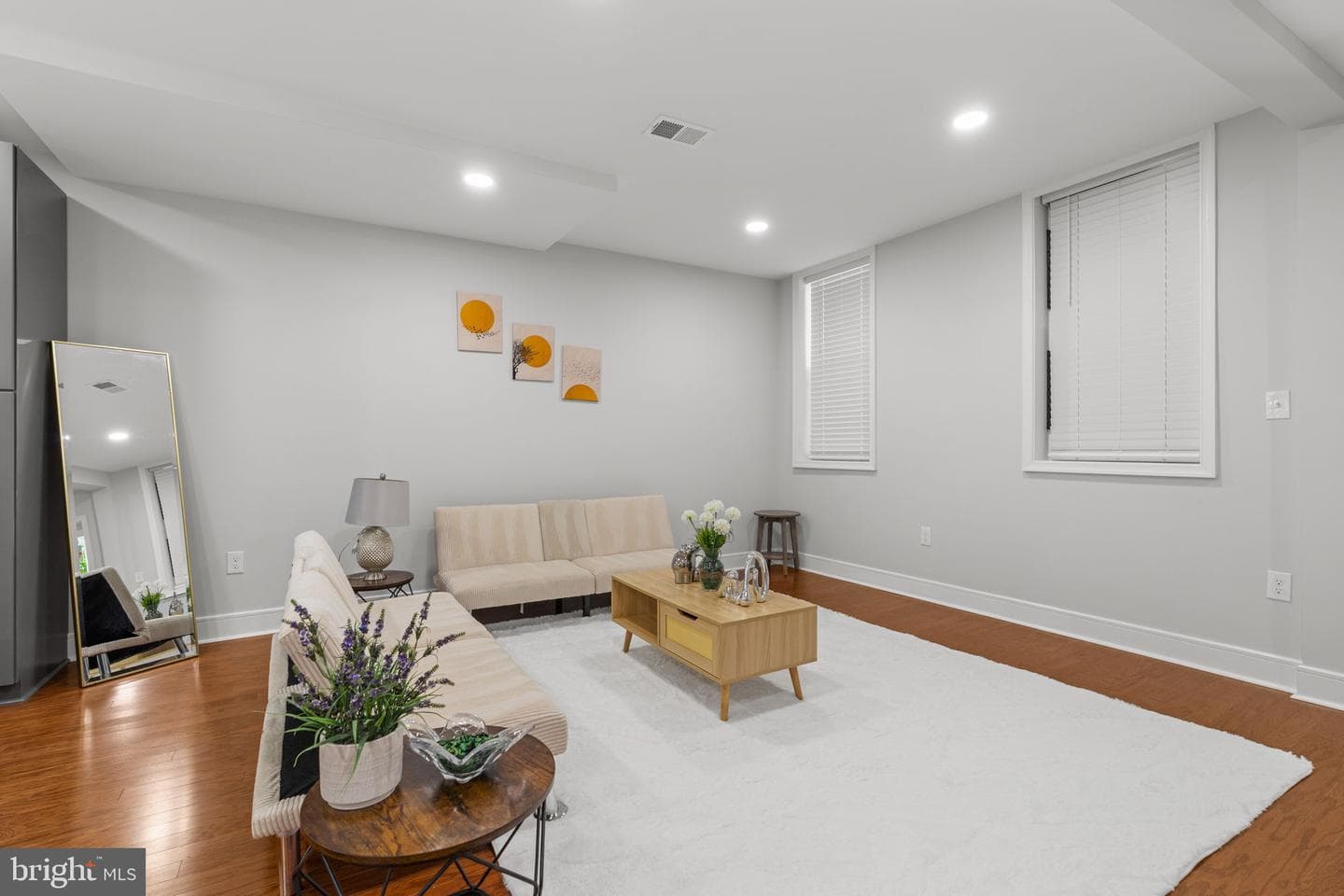 3517 Holmes Avenue photo 4