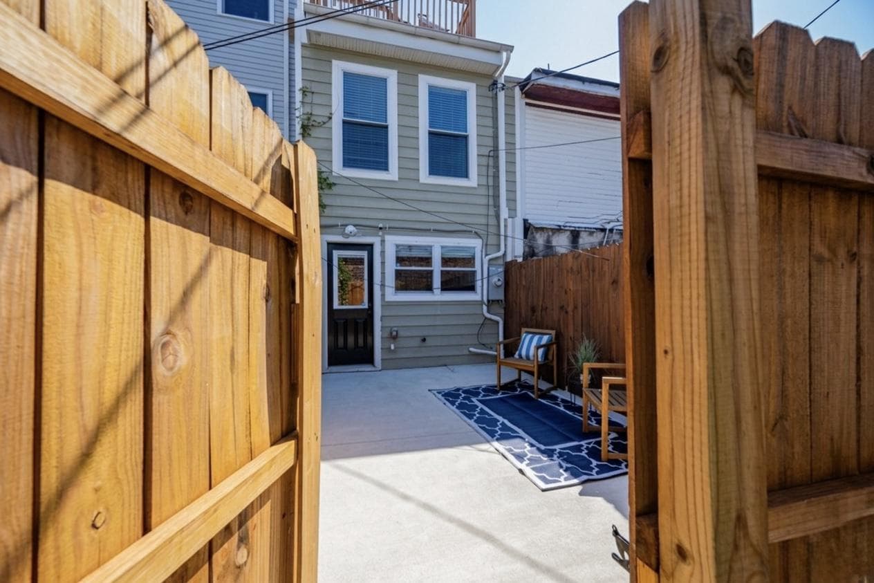 6 Randall Street photo 15