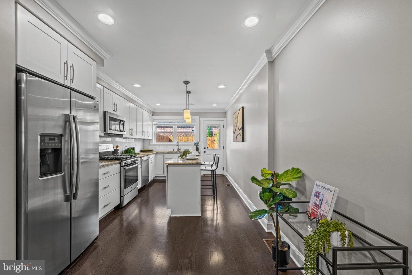 6 Randall Street photo 8