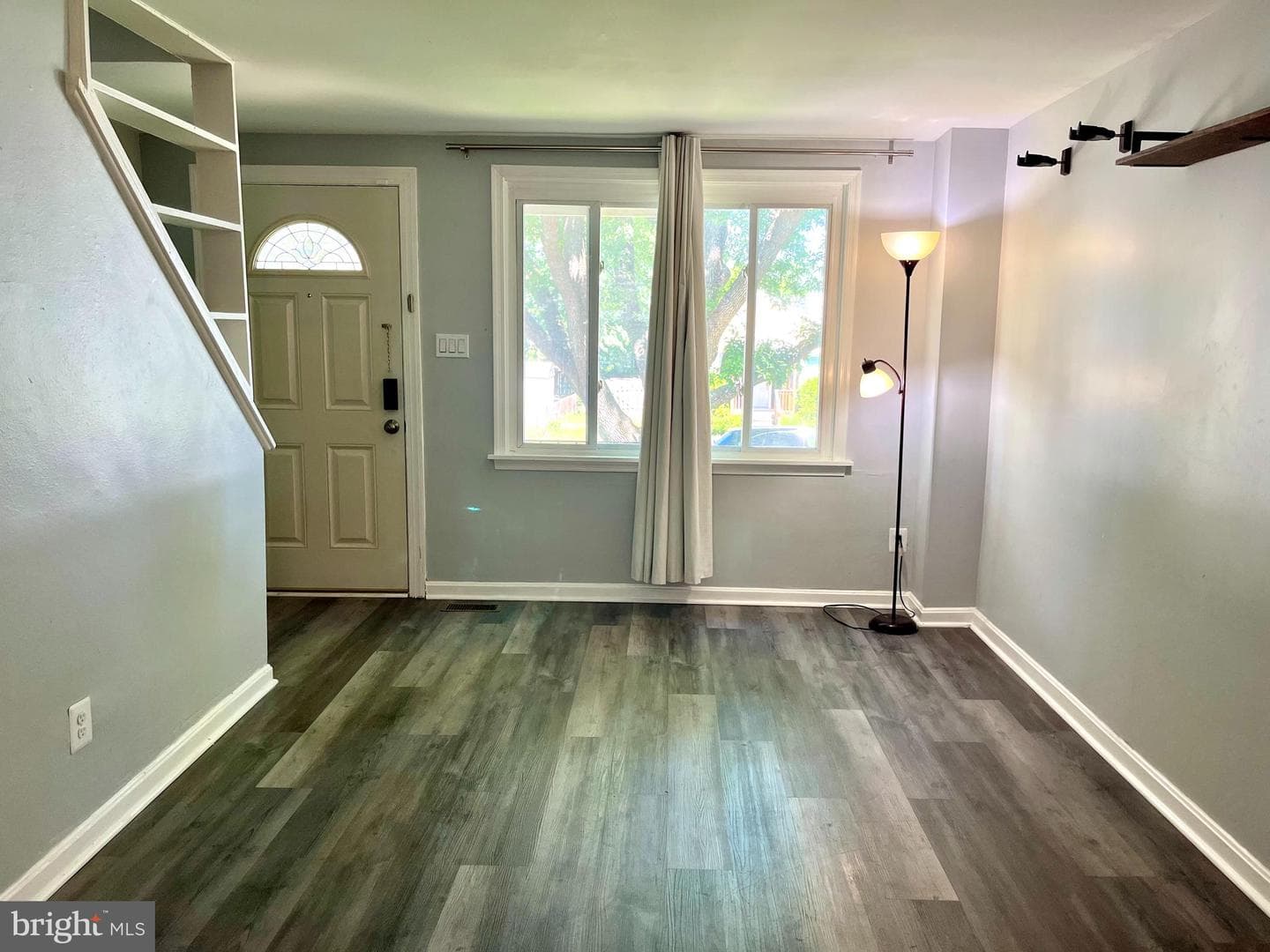 3707 Mactavish Avenue photo 3