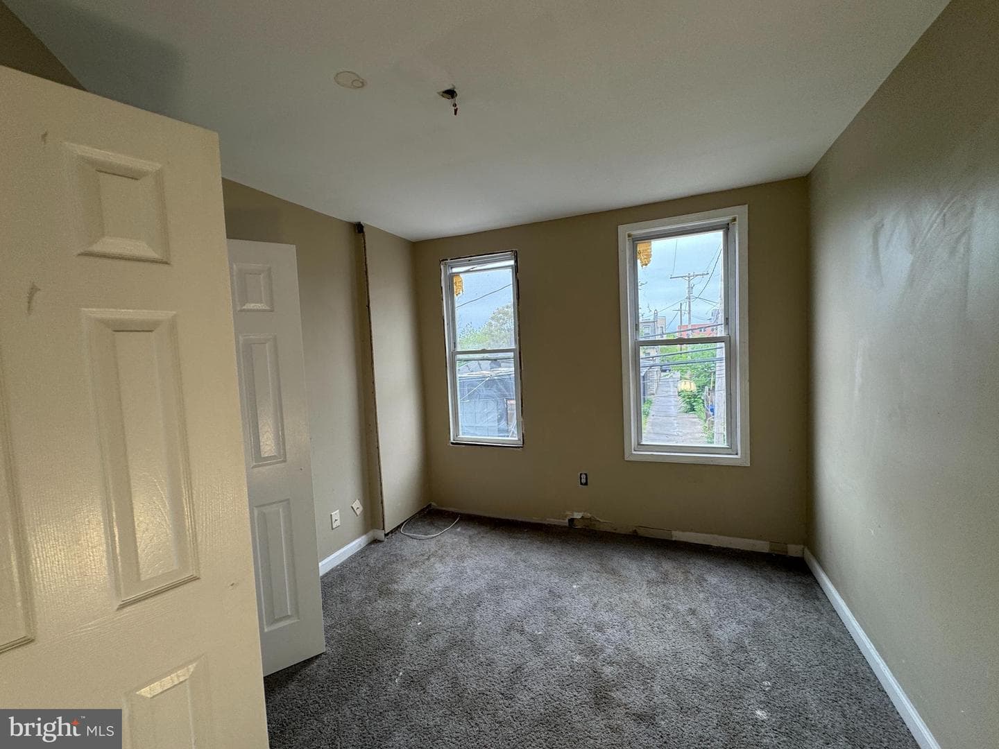 1732 Moreland Avenue photo 9