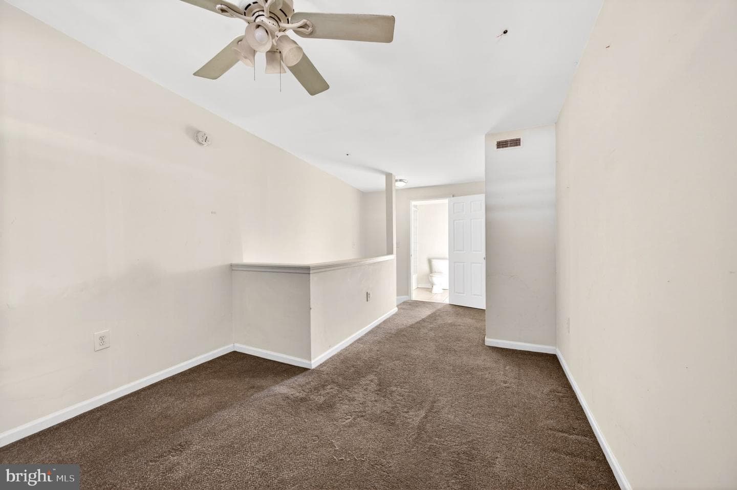624 Wyeth Street photo 25