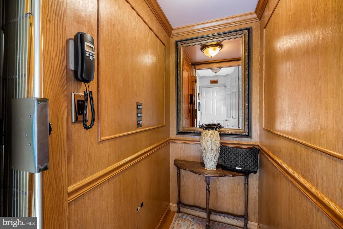 1807 Lancaster Street photo 13