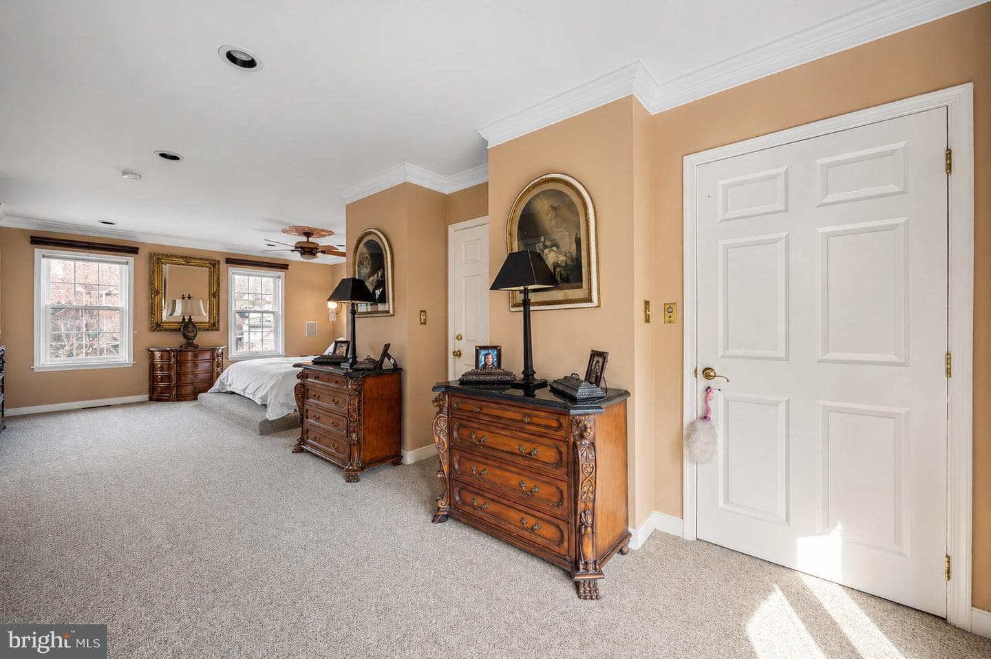 1807 Lancaster Street photo 32