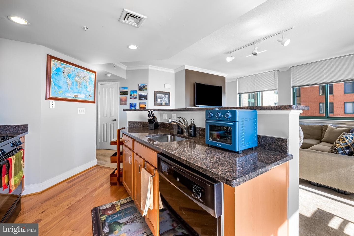 414 Water Street #2202 photo 14