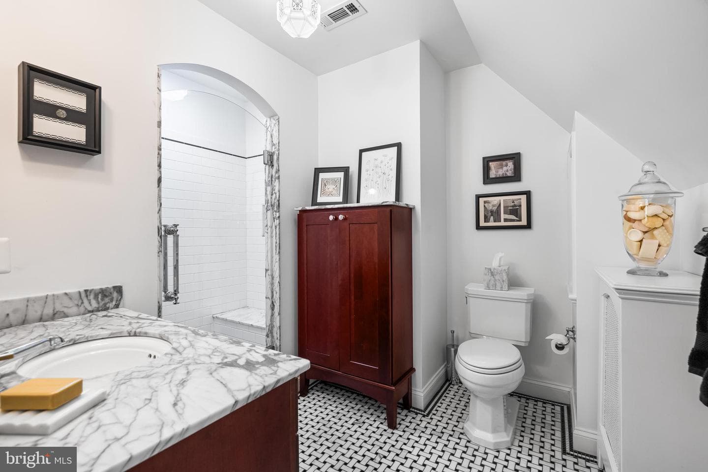 5310 Saint Albans Way photo 34