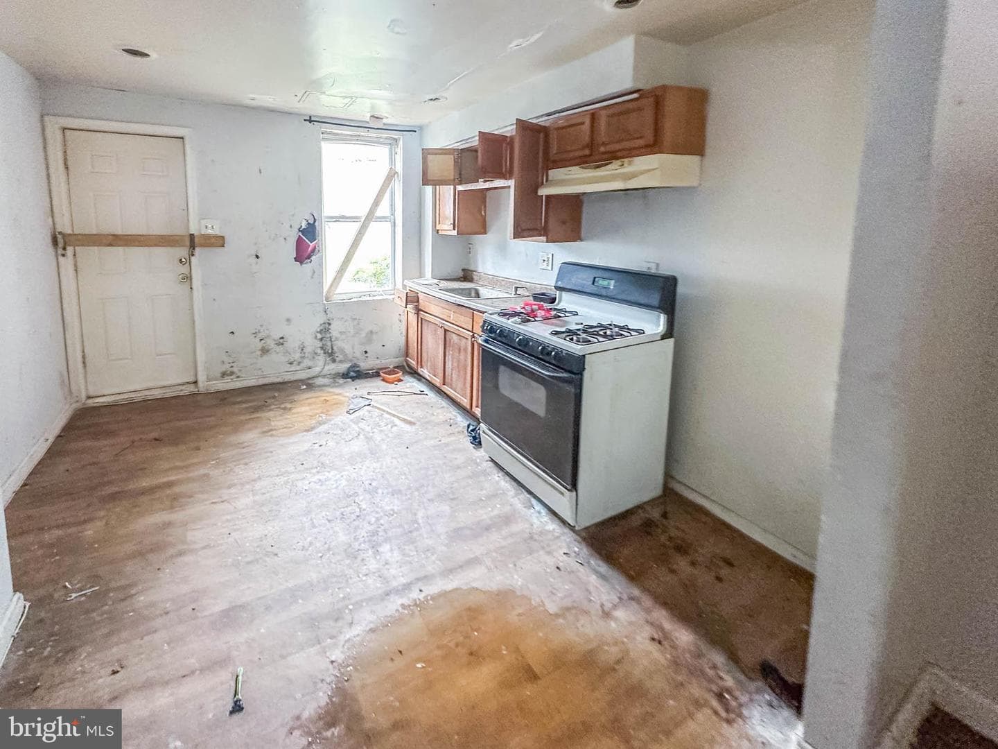 2114 Vine Street photo 4