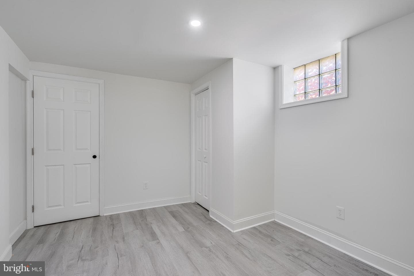 5412 Biddison Avenue photo 18