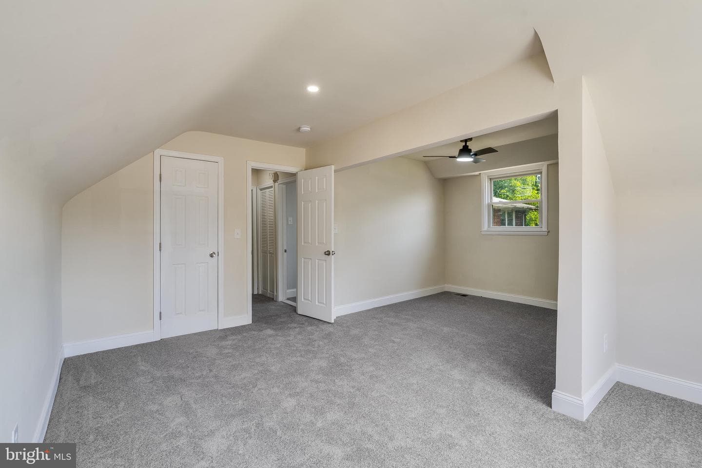 5412 Biddison Avenue photo 22