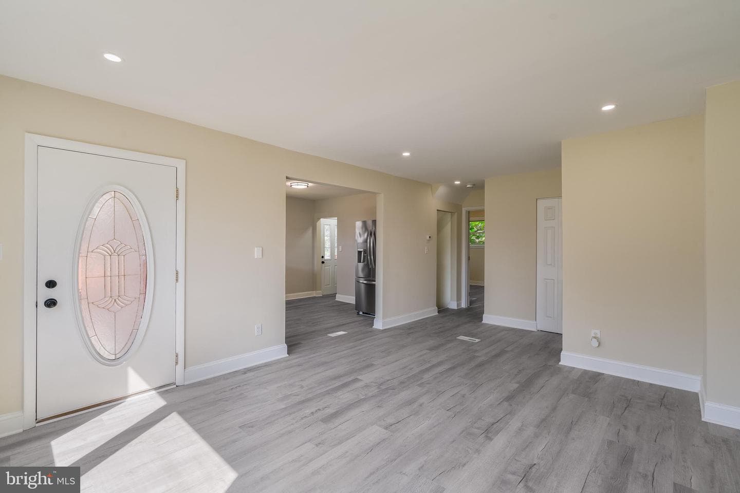 5412 Biddison Avenue photo 26
