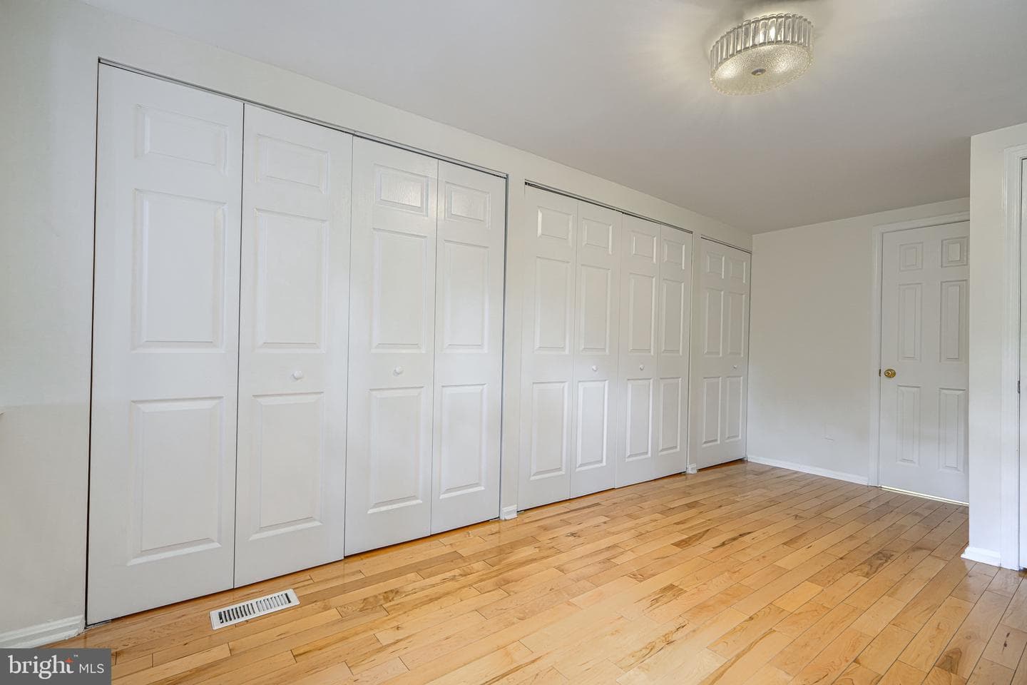 209 Scott Street photo 21